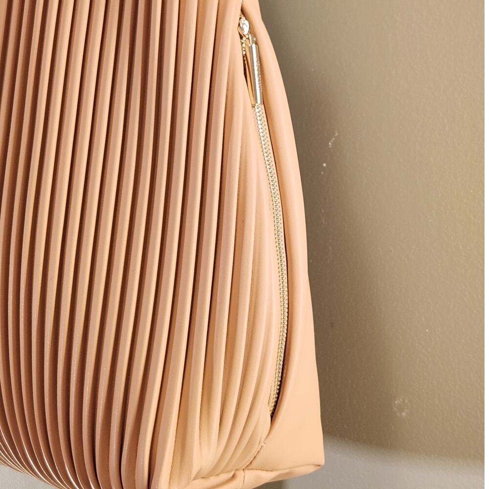 JASON WU NWT Corrie Hobo Bag, Light Pink - Picture 6 of 10